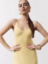Женское вязаное платье Sunny Knit 429 желтого цвета