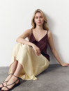 Желтая сатиновая юбка меди Silk Mood Satin Skirt Vanilla 229