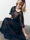 Юбка меди из тенсела Tencel Bloom Skirt Black 411 в черном цвете