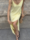 Желтый сарафан из жатой ткани Sunlit Flow Dress 011