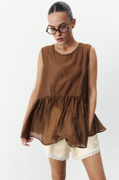 Жіночий топ з баскою із тенселу Tencel Air Top 433 в карамельному кольорі