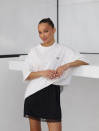Жіноча футболка "oversize" з котону в білому кольорі
