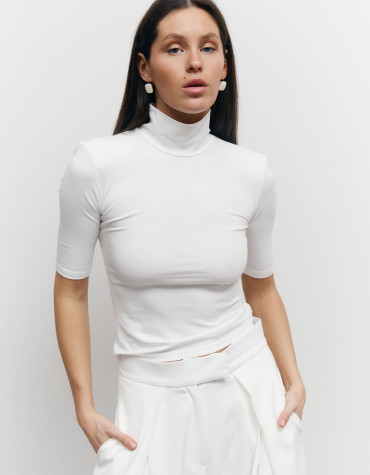 Біла стрейчева футболка з плечиками 407 Sculpt Shoulder