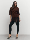 Футболка з гіпюром 406 Silk Layer в шоколадному кольорі