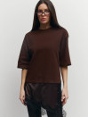 Футболка з гіпюром 406 Silk Layer в шоколадному кольорі