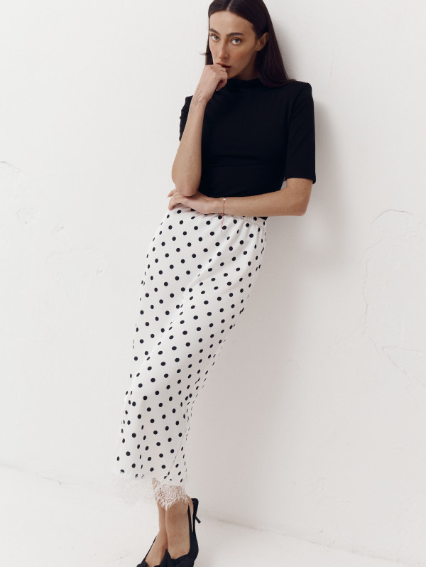 Біла спідниця в горох з атлас-сатину декорована гіпюром Skirt Grace 412 