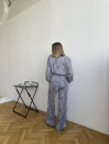 Серый трикотажный женский костюм на молнии с эффектом вывареного трикотажу