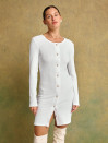 Белое трикотажное платье на пуговицах "Cozy Muse Dress"