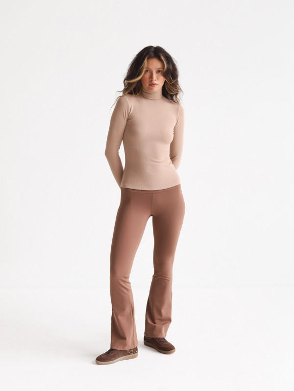 Коричневые женские брюки клеш "Ease Flare"