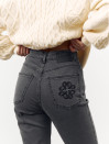Женские джинсы прямого кроя 479 "Signature Straight Jeans — Grey"