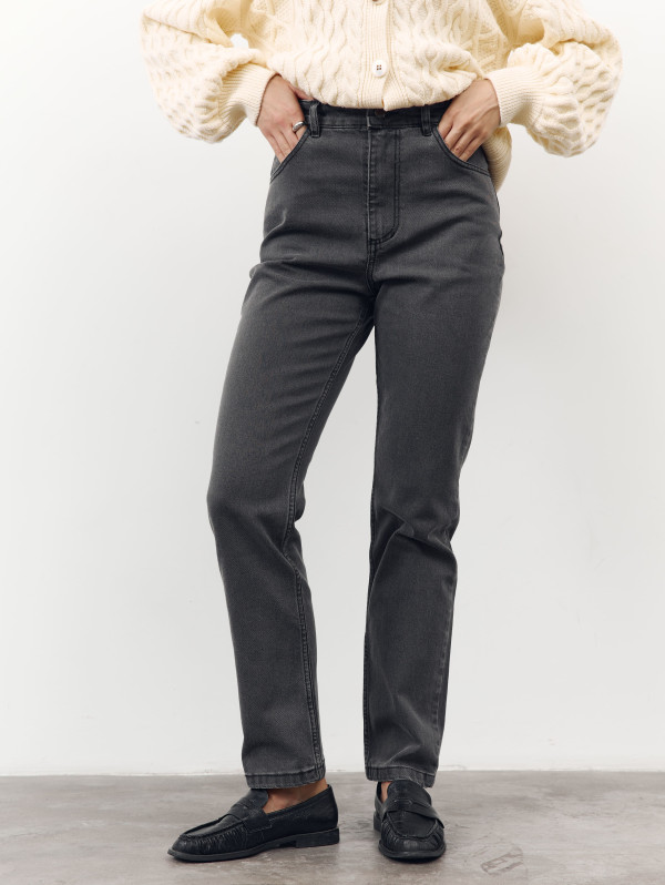 Женские джинсы прямого кроя 479 "Signature Straight Jeans — Grey"
