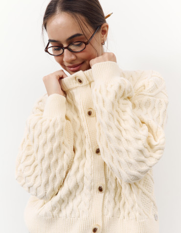 В’язаний кардиган 480 "Cozy Cable Cardigan — Milk"